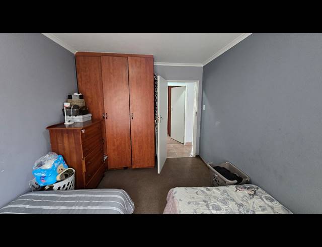 3 BEDROOM SECTIONAL TITLE FOR SALE IN CASTLEVIEW